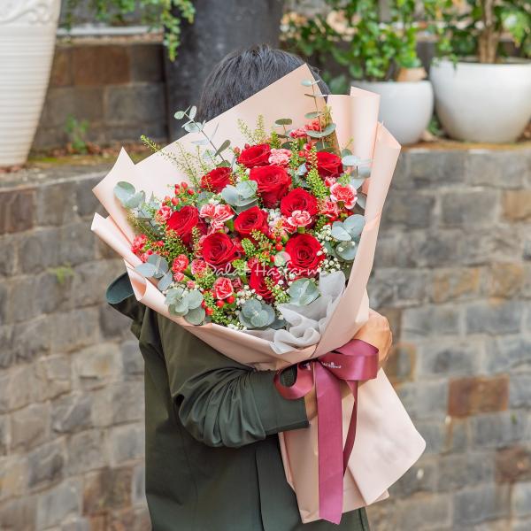 Bó Hoa Yêu Thương Đong Đầy 596