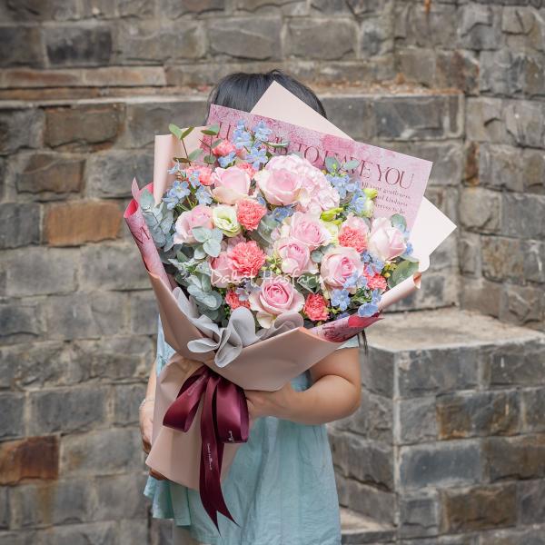 Bó Hoa Dịu Ngọt Yêu Thương 597