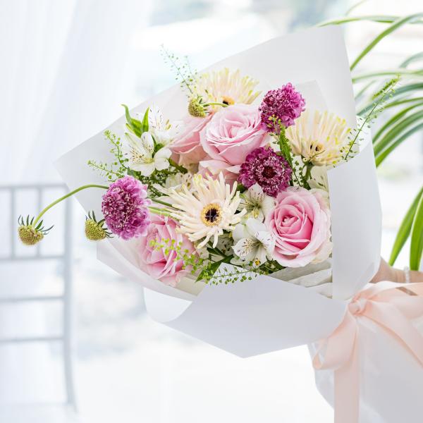 Bó Hoa Yêu Thương Dịu Dàng 607