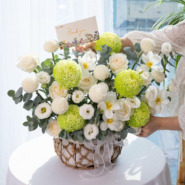 Giỏ Hoa Nắng Ấm Dịu Dàng 641