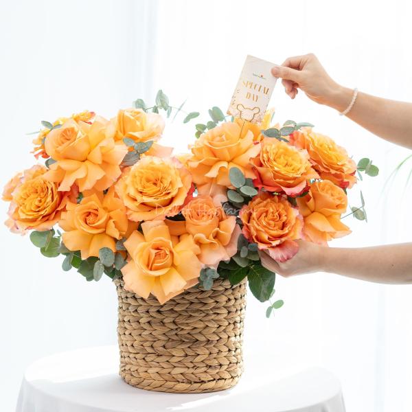 Giỏ Hoa Yêu Thương Nồng Ấm 649