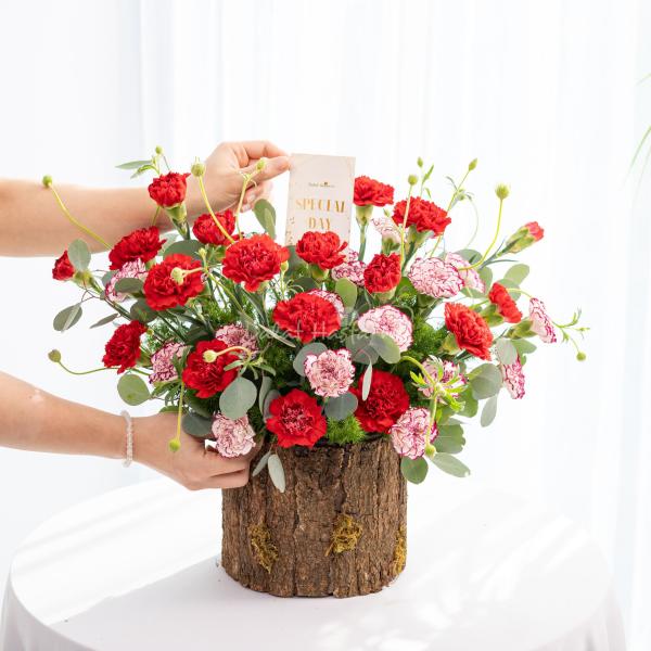 Giỏ Hoa Món Quà Hạnh Phúc 650