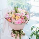 Bó Hoa Yêu Thương Rực Rỡ 576