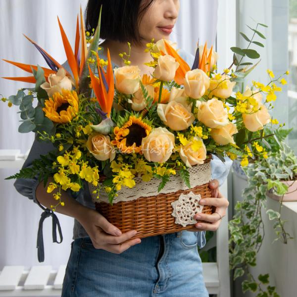 Giỏ Hoa Dẫn Lối Yêu Thương 249