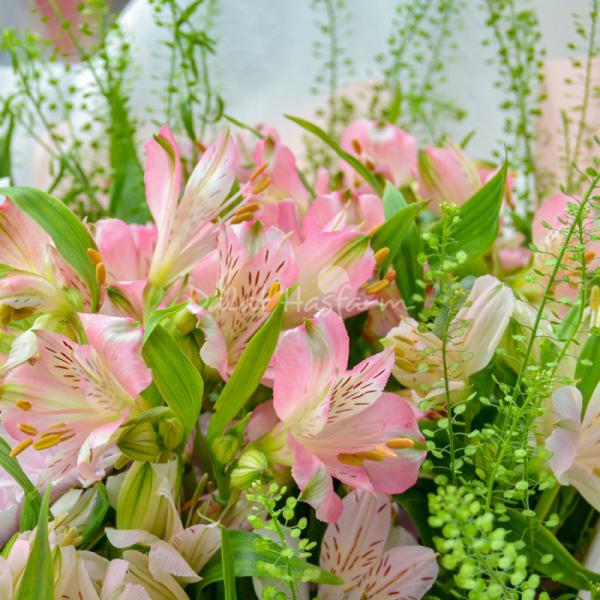 Bó Hoa Sứ Giả May Mắn 263