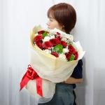 Bó Hoa Yêu Thương Đong Đầy 204