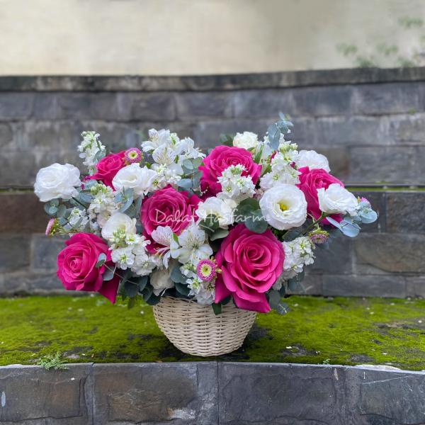 Giỏ Hoa Yêu Thương Nồng Ấm 027