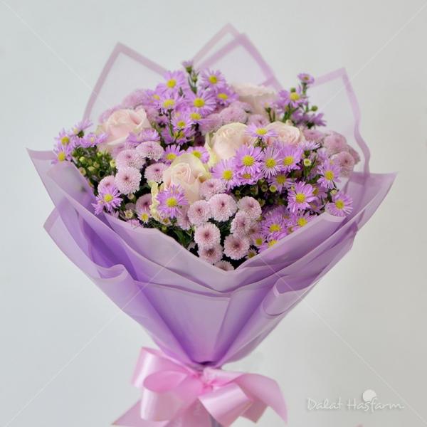 Bó Hoa Xinh Sắc Tím