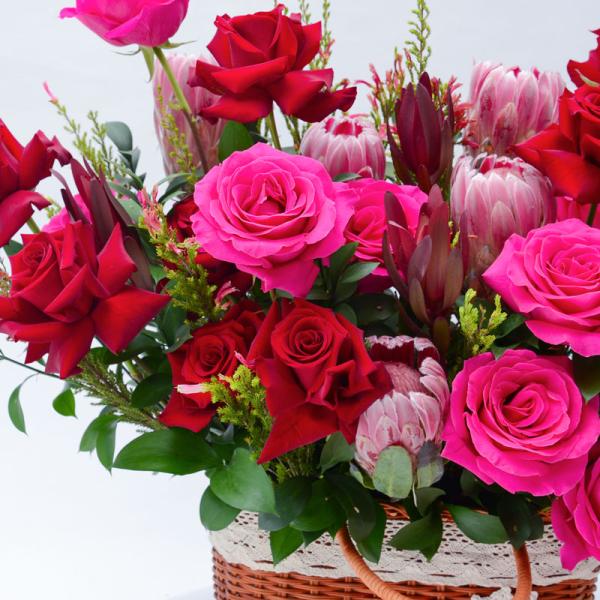 Giỏ Hoa Yêu Thương Nồng Ấm 188