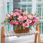 Giỏ Hoa Dịu Ngọt Yêu Thương 217