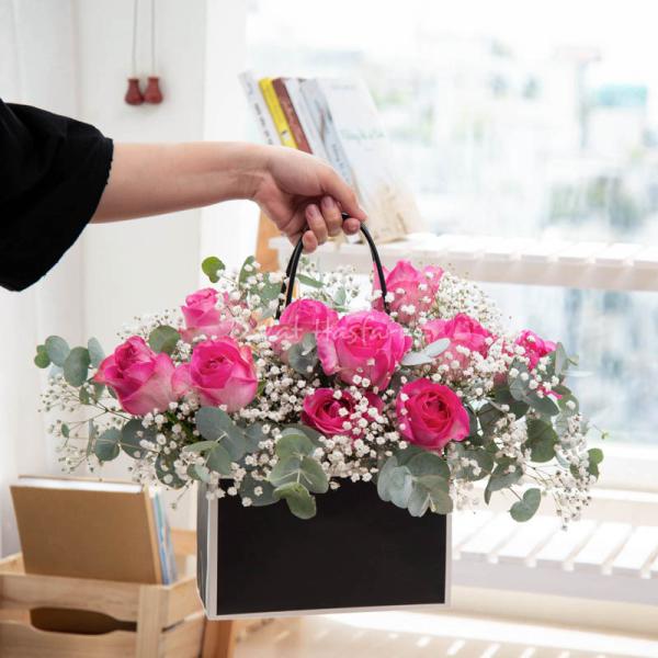 Giỏ Hoa Dịu Ngọt Yêu Thương 209