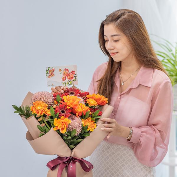 Bó Hoa Yêu Thương Rực Rỡ 497