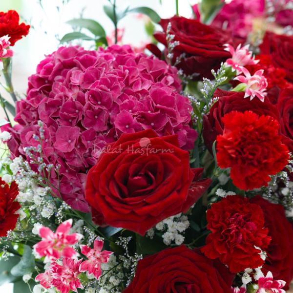 Giỏ Hoa Tình Cảm Chân Thành 365