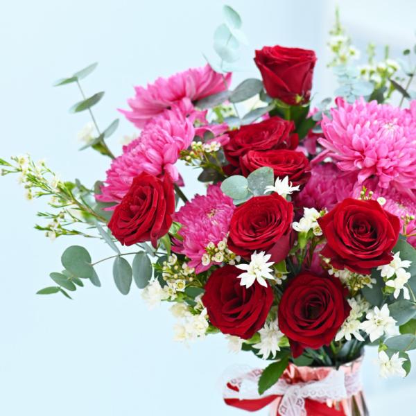 Bình Hoa Yêu Thương Đong Đầy 349