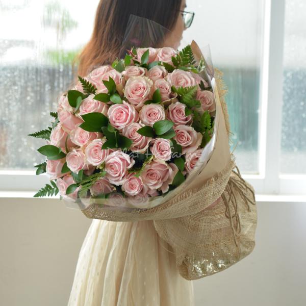 Bó Hoa Dịu Ngọt Yêu Thương 176