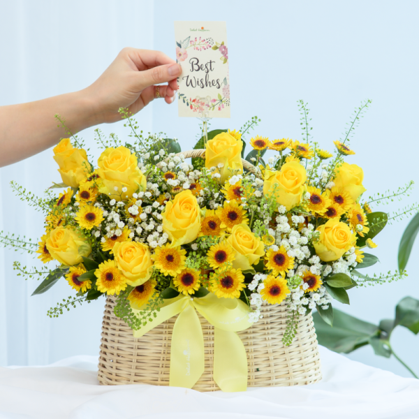 Giỏ Hoa Dẫn Lối Yêu Thương 019