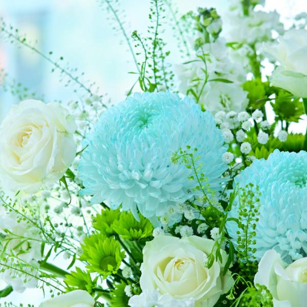 Giỏ Hoa Yêu Thương Trân Quý 070