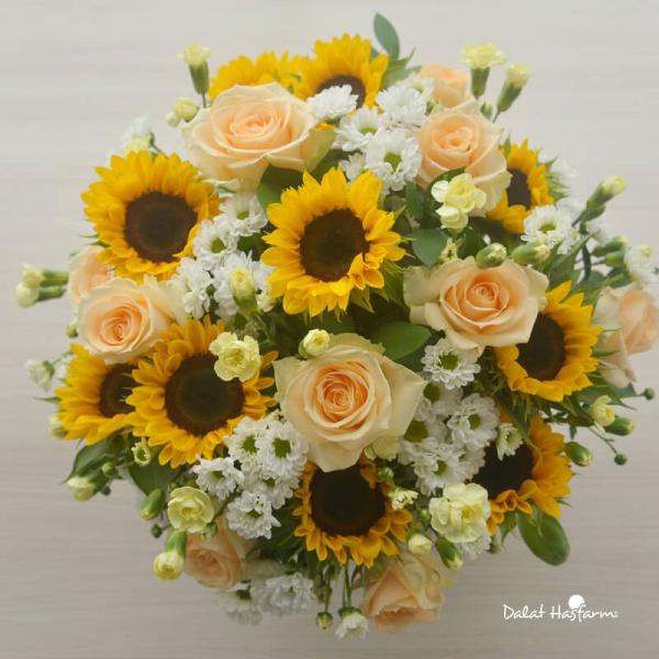 Giỏ Hoa Ánh Dương Rực Rỡ 072