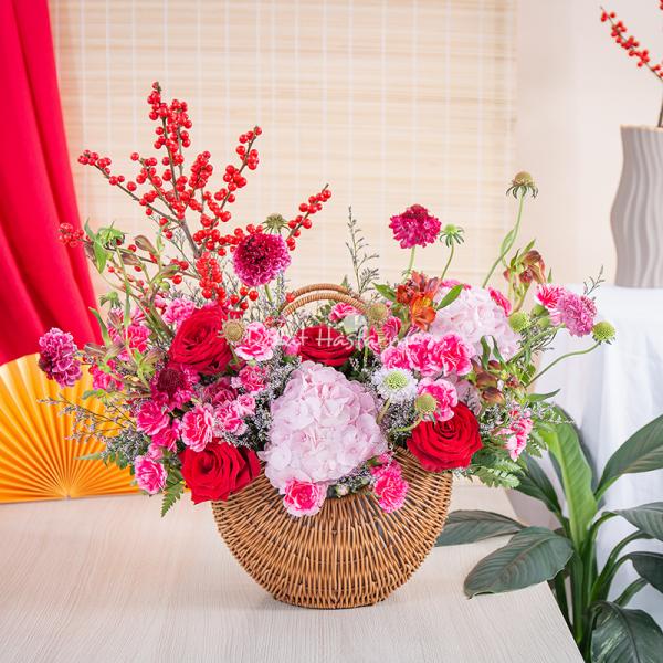 Giỏ Hoa Yêu Thương Rực Rỡ 546
