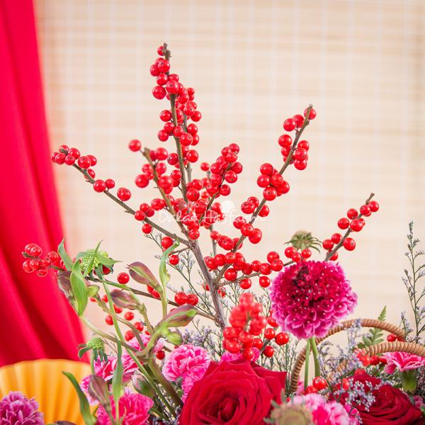 Giỏ Hoa Yêu Thương Rực Rỡ 546