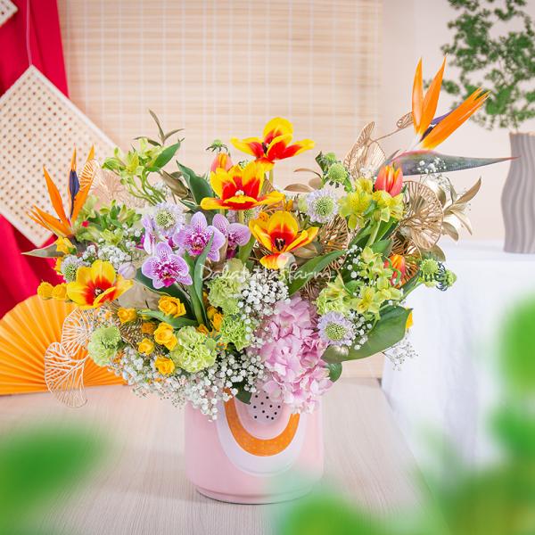 Bình Hoa Yêu Thương Rực Rỡ 556