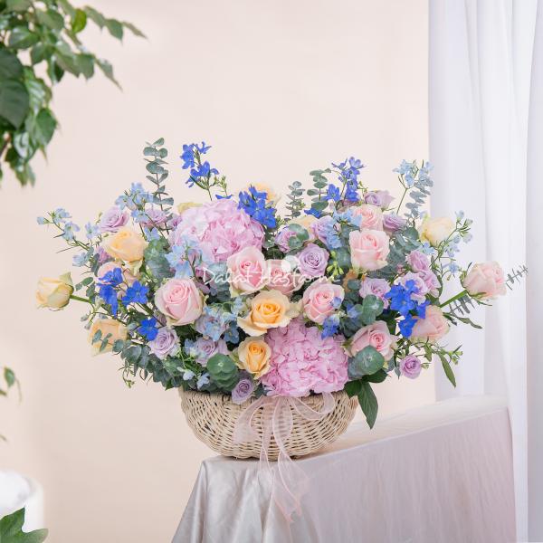 Giỏ Hoa Yêu Thương Rực Rỡ 585