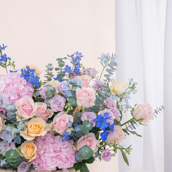 Giỏ Hoa Yêu Thương Rực Rỡ 585