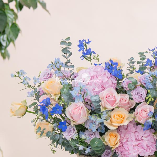 Giỏ Hoa Yêu Thương Rực Rỡ 585