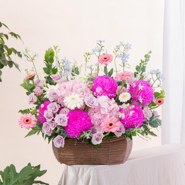 Giỏ Hoa Yêu Thương Trân Quý 570