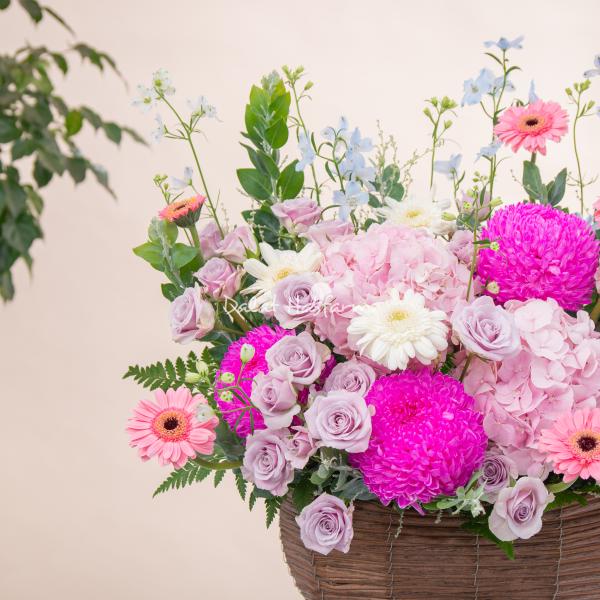 Giỏ Hoa Yêu Thương Trân Quý 570