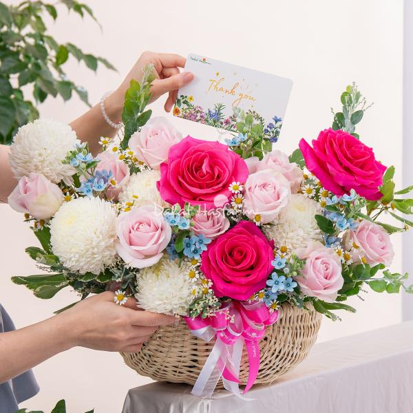 Giỏ Hoa Yêu Thương Nồng Ấm 567