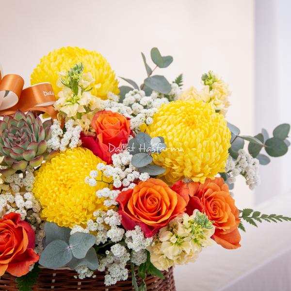 Giỏ Hoa Yêu Thương Rực Rỡ 575