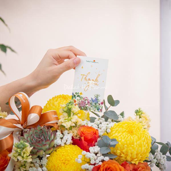 Giỏ Hoa Yêu Thương Rực Rỡ 575