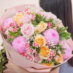 Bó Hoa Yêu Thương Rực Rỡ 576