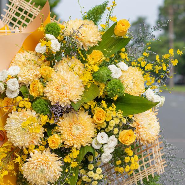 Kệ Hoa Chúc Mừng 025