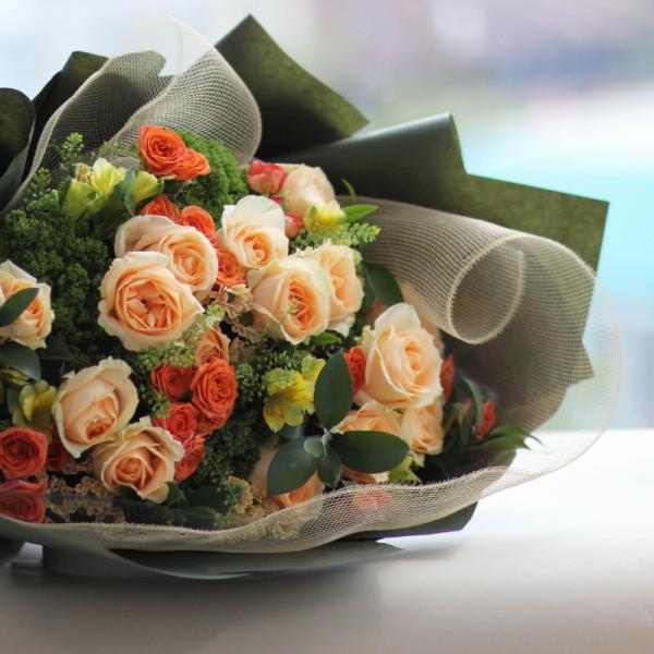 Bó Hoa Dẫn Lối Yêu Thương 308