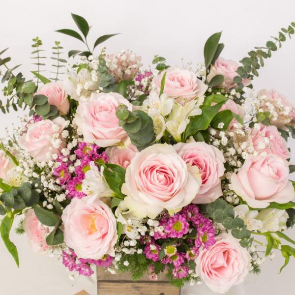 Hộp Hoa Dịu Ngọt Yêu Thương 005