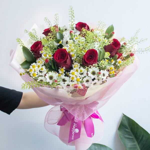 Bó Hoa Thiết Kế Happy Day 384