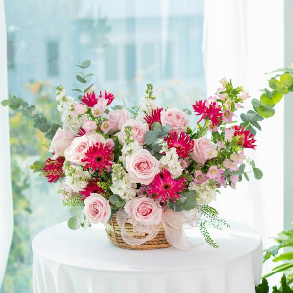 Giỏ Hoa Yêu Thương Dịu Dàng 412