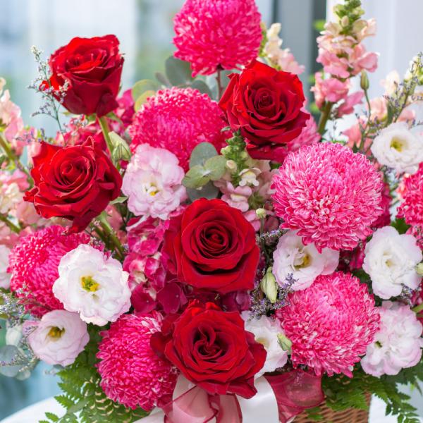 Giỏ Hoa Yêu Thương Trân Quý 101