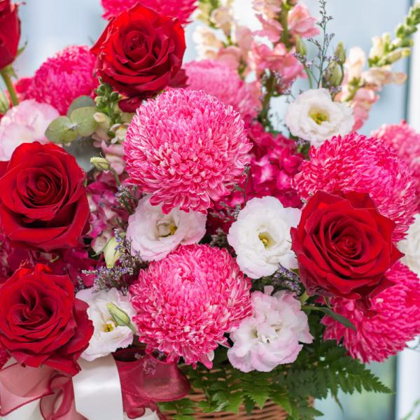 Giỏ Hoa Yêu Thương Trân Quý 101